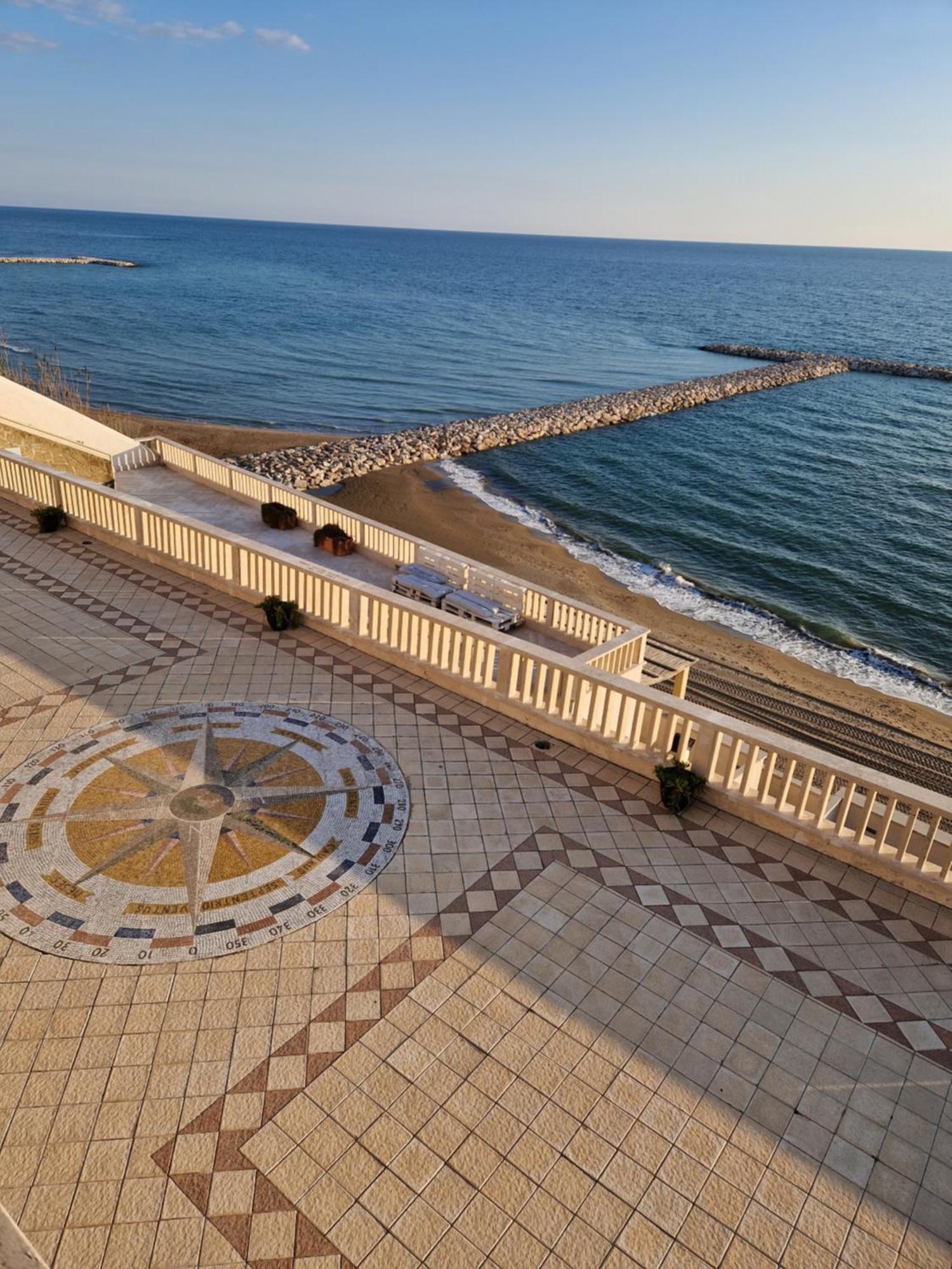 B&B Il Paradiso sul Mare Anzio Esterno foto